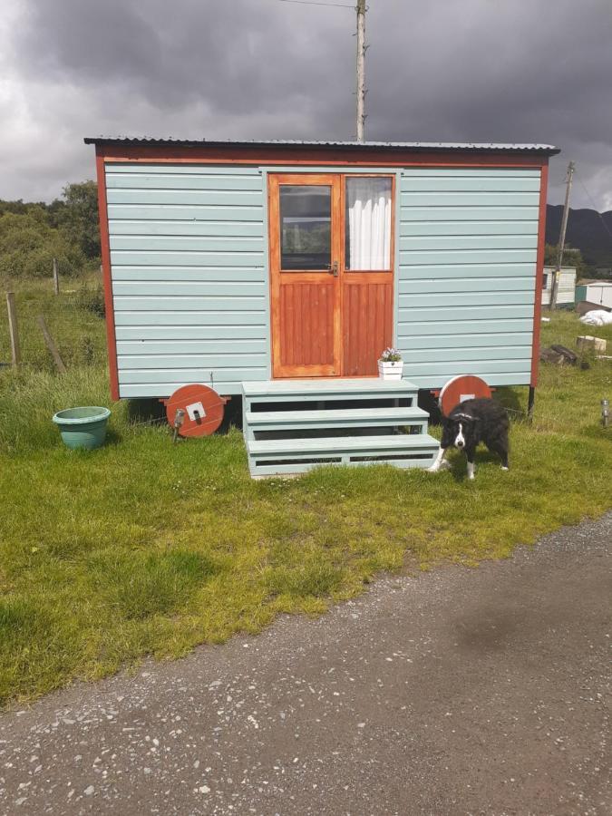 Croft Of Clune Shepherds Hut Newtonmore Exteriér fotografie